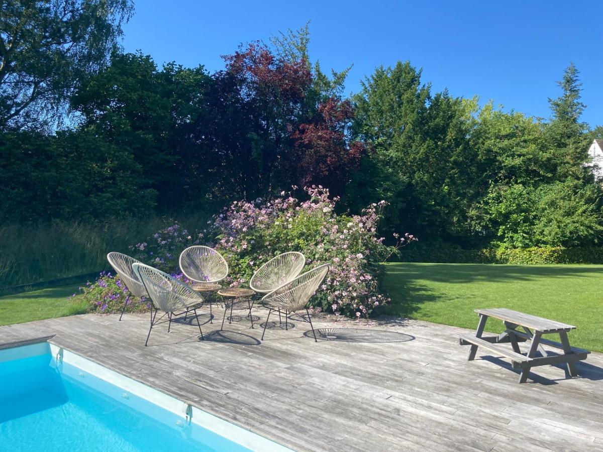 Bed and Breakfast Les Glycines Croix Exterior foto