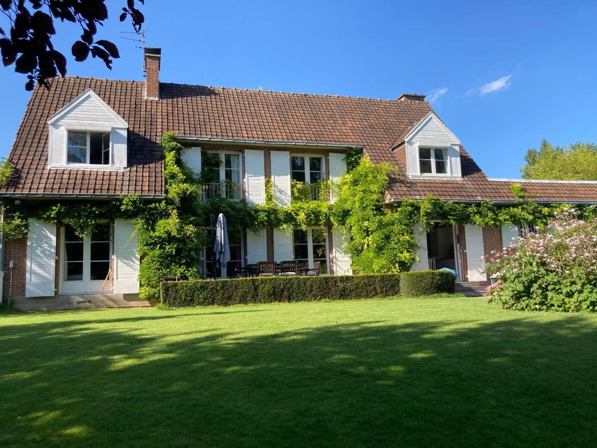 Bed and Breakfast Les Glycines Croix Exterior foto